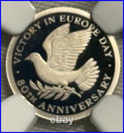 2025 VE Day 80th Victory Gold 1/8 sovereign. 22 Karats gold (2 karats Palladium)