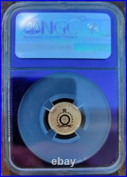 2026 Nieu G$2 Tyrannosaurus Rex Holding sword Reverse PF 70