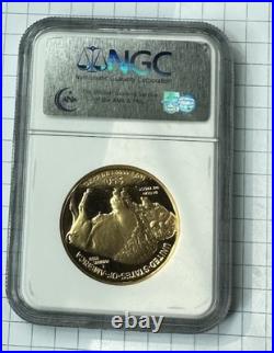 Eagle PF69 Ultra Cameo 2006-W Gold Coin. 9999 Eagle PF69 Ultra Cameo 2006-W Gold Coin. 9999